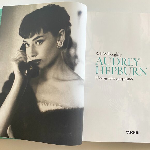 Audrey Hepburn Photographs 1953-1966 By Bill Willoughby - Picture 7 of 12